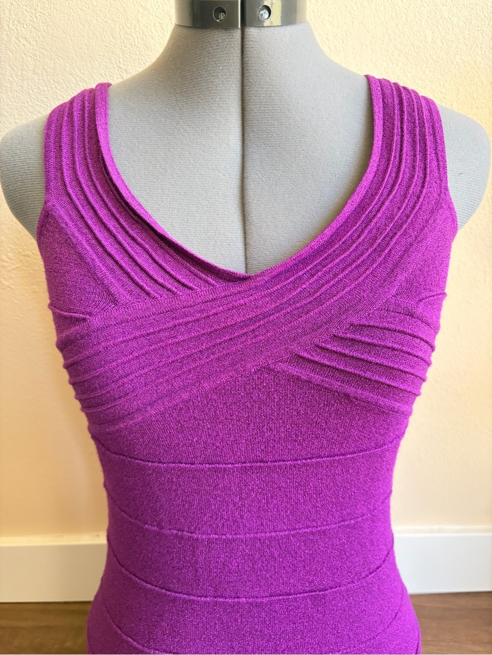 Rampage Y2K Purple Bandage Knit Tank Top Ruched V-Neck Fitted Stretch Clubwear - Picture 3 of 10